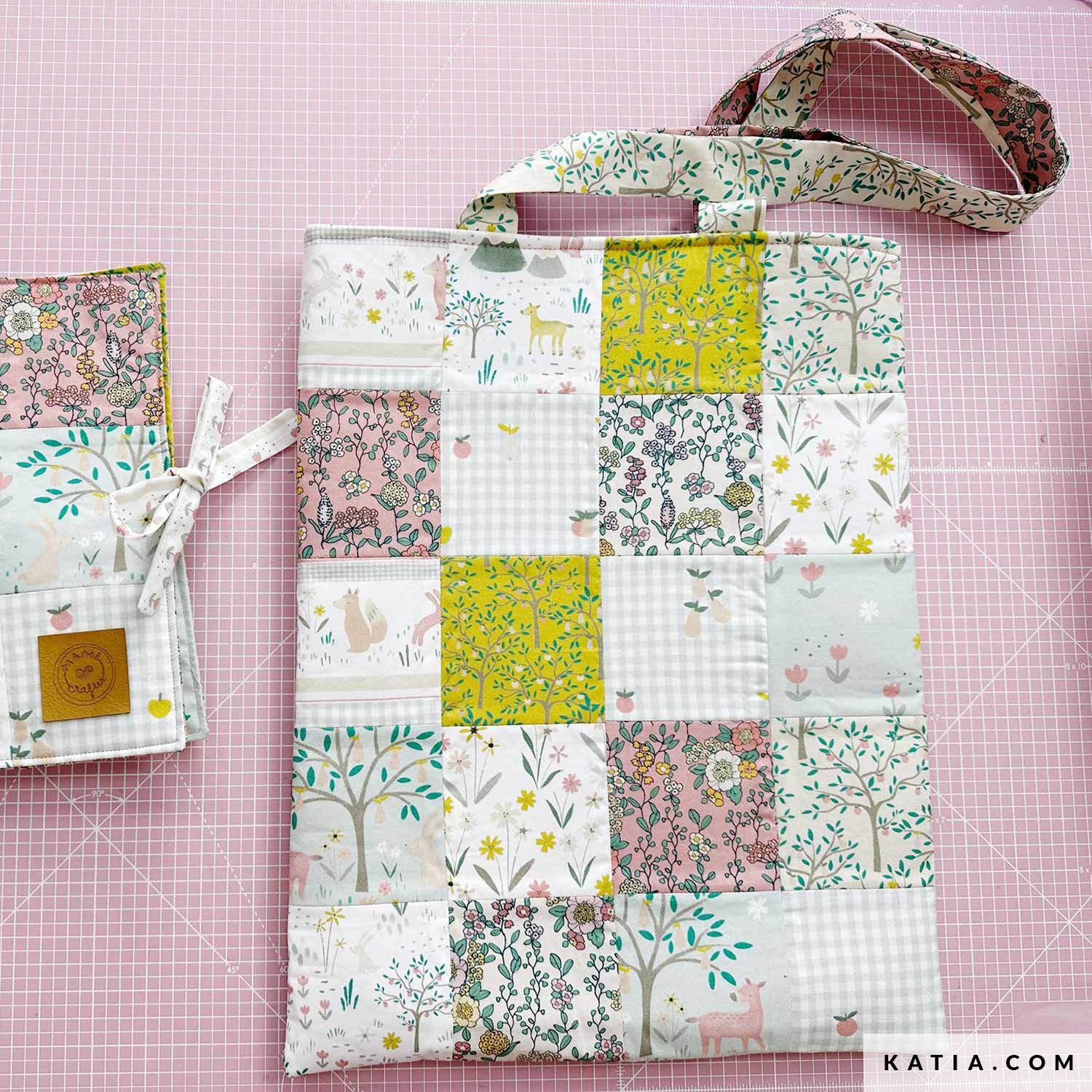 2025 Katia Fabrics SAL Kit: Patchwork Sewing Pouch and Tote Bag