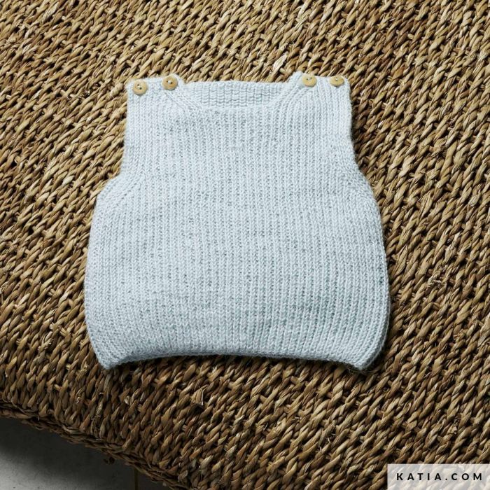 ALPAQUINA KNIT BABY VEST KIT - A/W - EASY (6210-12)