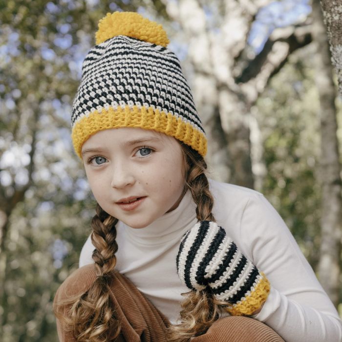 Kid’s Hat & Mitten Pattern Set